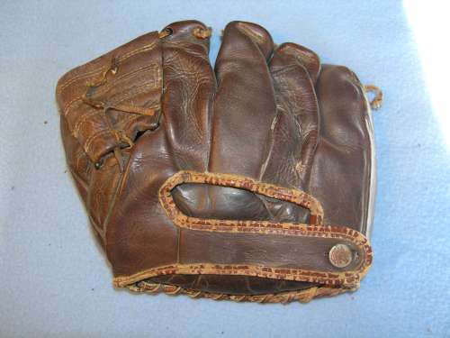 Mel Ott DM DG924 Back Doug